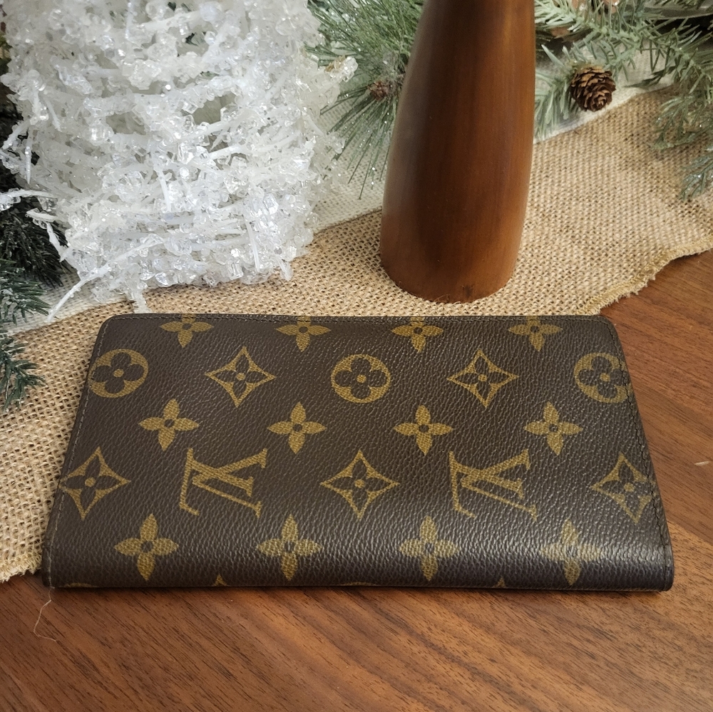 Louis Vuitton Monogram Long Wallet